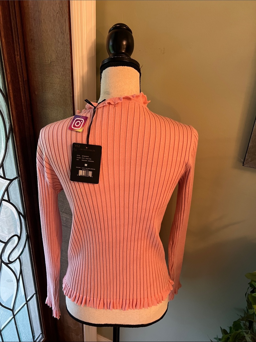 Carolyn Taylor Pink Ruffled Ribbed Cardigan - Picture 5 of 8